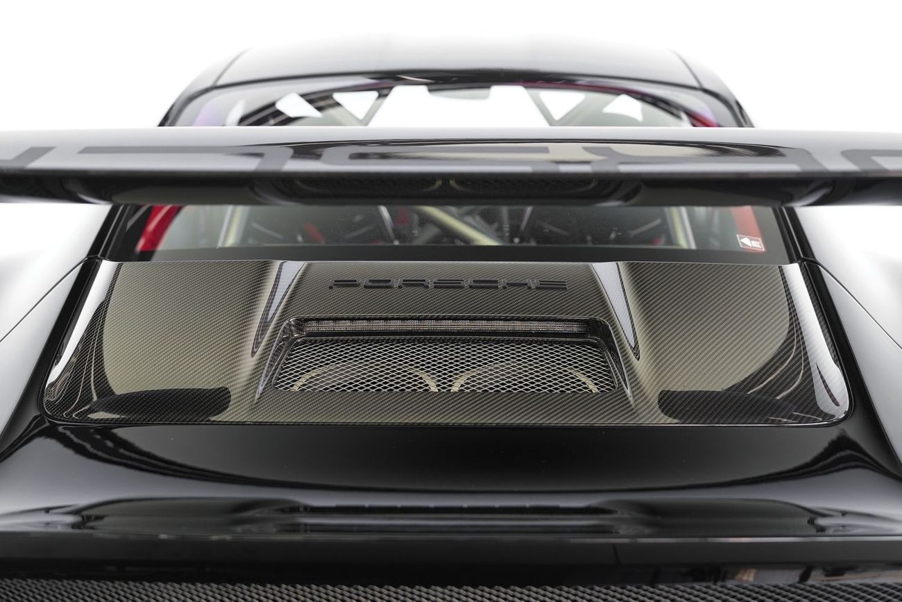 بورش 911 GT2RS 3.8L