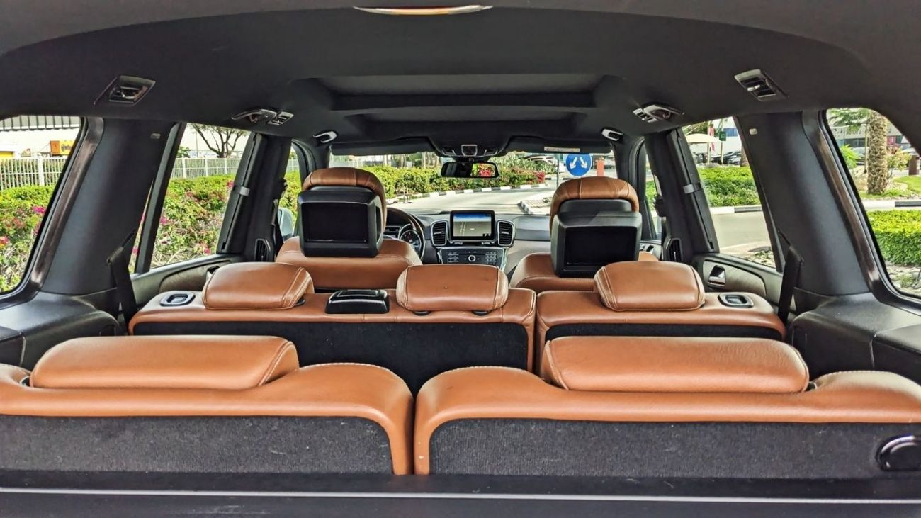 Mercedes-Benz GLS 500 4.7L-8CYL-4 Matic Full Option-Excellent Condition GCC Specs