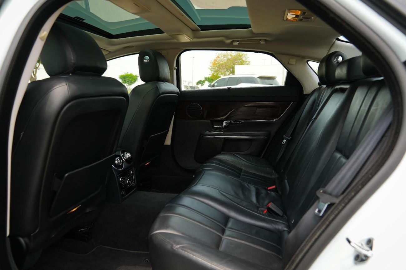 جاكوار XJ PORTFOLIO LUXURY