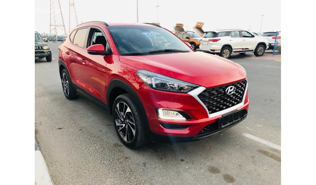 Hyundai Tucson 1.6L, PUSH START, DVD,GPS,ALLOY WHEELS