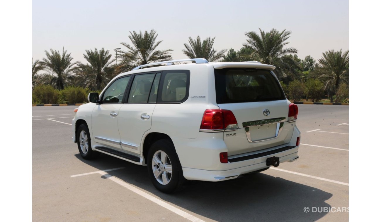 تويوتا لاند كروزر 2013 | PLATINUM EDITION V6 - EXCELLENT CONDITION WITH GCC SPECS