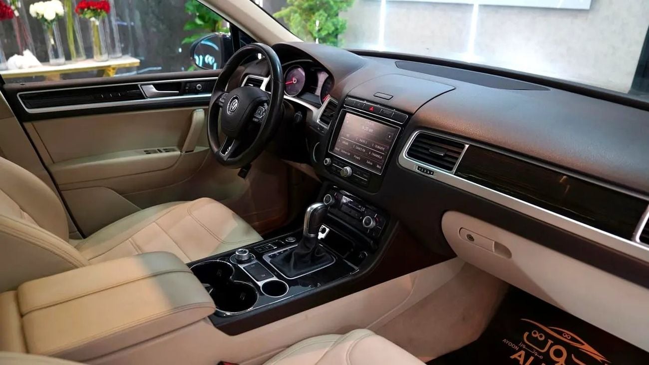 فولكس واجن طوارق R-Line 4.2L