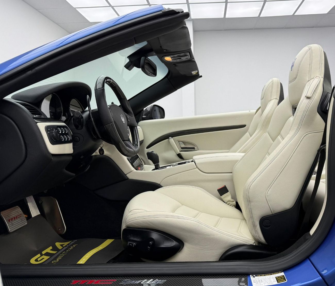 مازيراتي جران كابريو 2016 Maserati Gran Cabrio Sport MC, Full Maserati Service History, Carbon Fiber Package, GCC