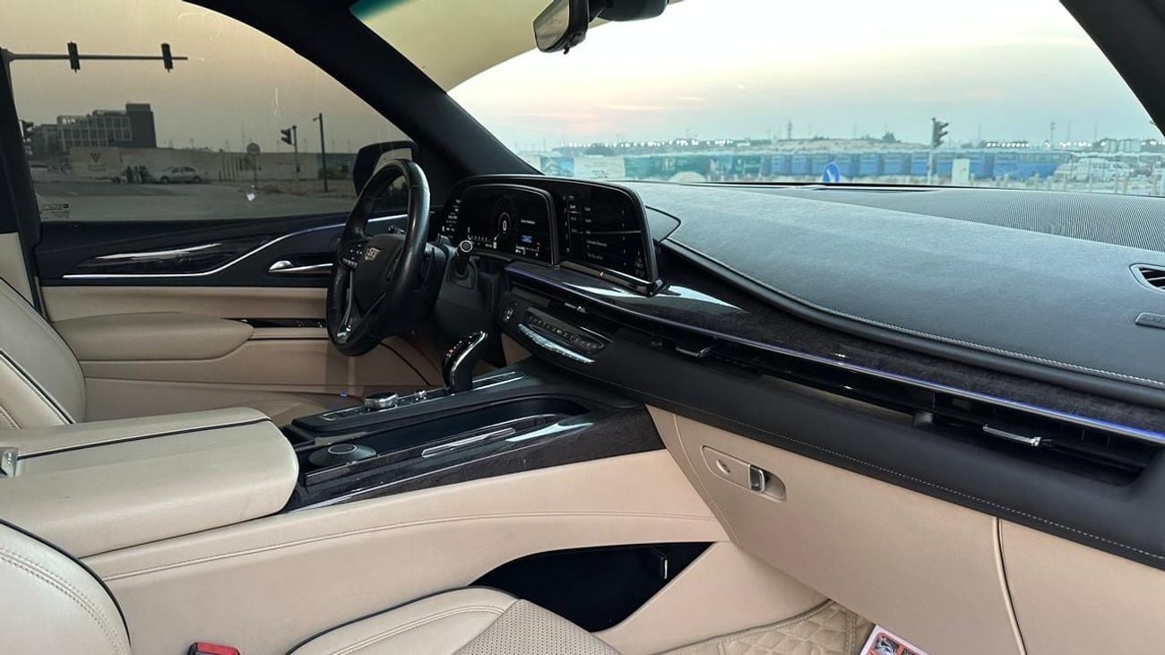 كاديلاك إسكالاد Premium Luxury 6.2L 4WD