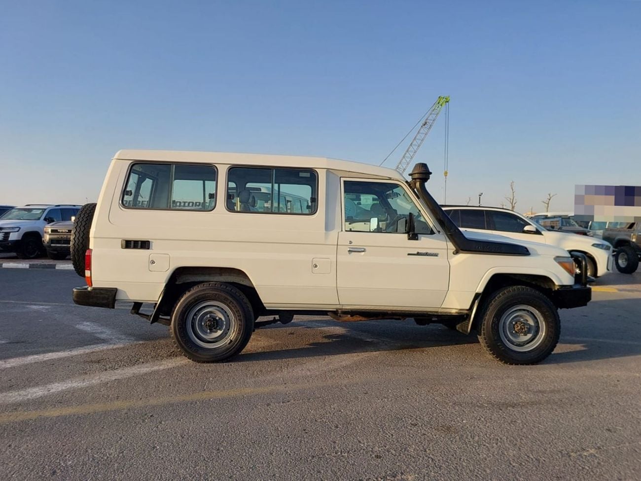 تويوتا لاند كروزر TOYOTA LAND CRUISER SUV RHD 2017 MODEL 4.2 L DIESEL MANUAL(PM89605)