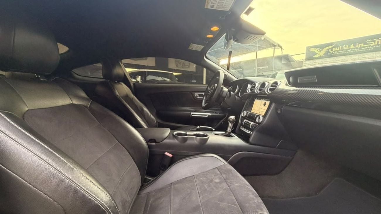 Ford Mustang GT PREMIUM