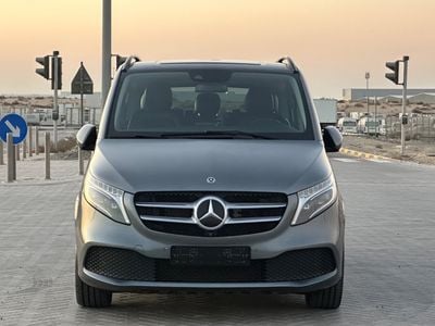 Mercedes-Benz V 250 Std 2.1L MODEL 2020 GCC CAR PERFECT CONDITION INSIDE AND OUTSIDEE