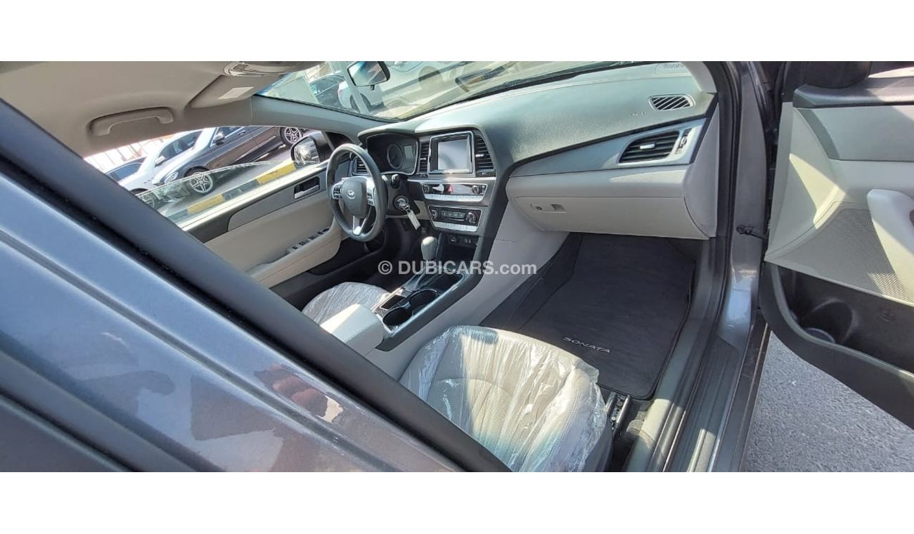 Hyundai Sonata GL Very clean car