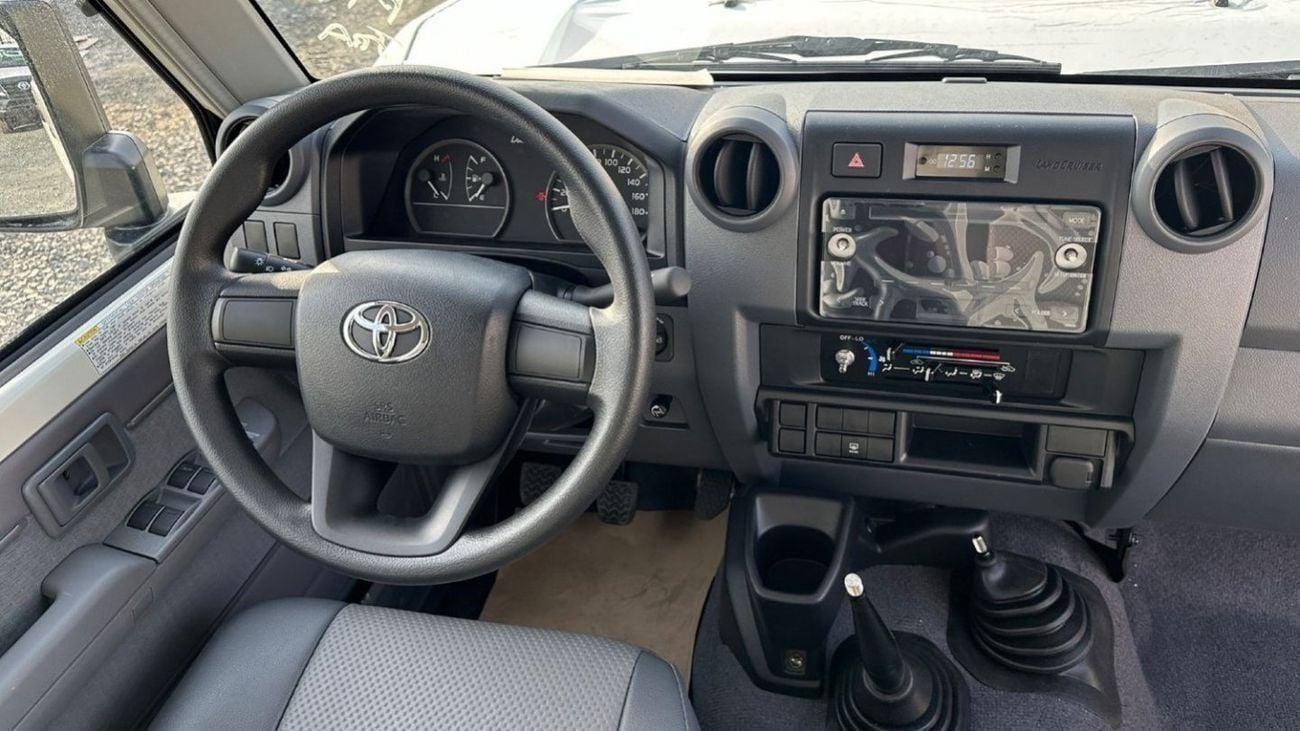 Toyota Land Cruiser 70 LC 78 HARDTOP 4.0L MT HT VXR