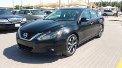 Nissan Altima 3.5 SR - Very Clean Car