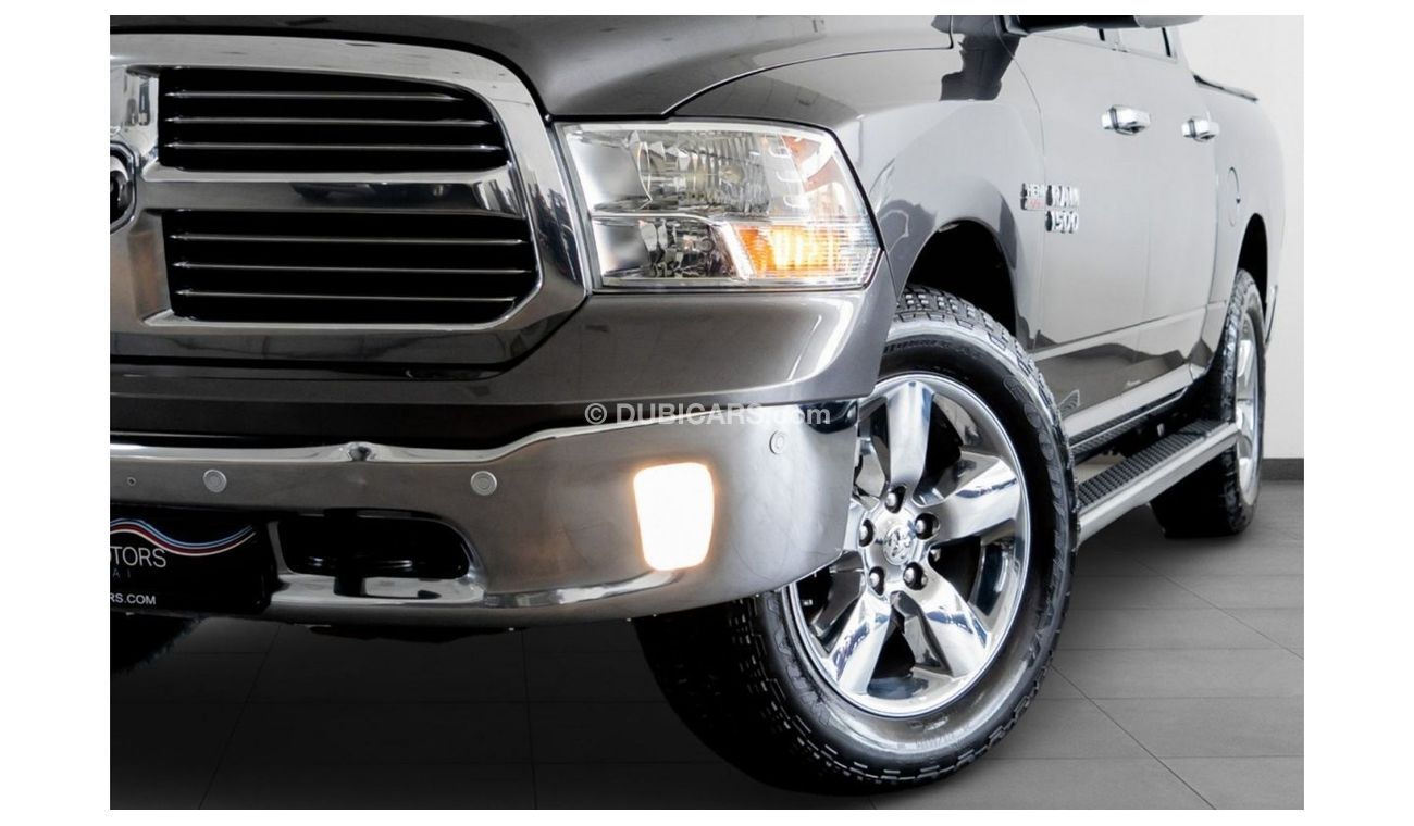 RAM 1500 Bighorn Crew Cab 2017 Dodge Ram Big Horn / 5.7L Hemi Engine / Twin Cabin