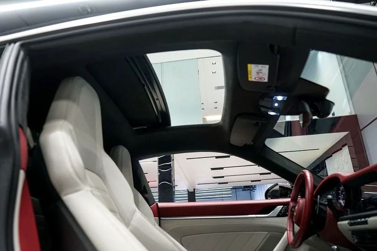 بورش 911 Turbo 3.8L (580 HP) Coupe