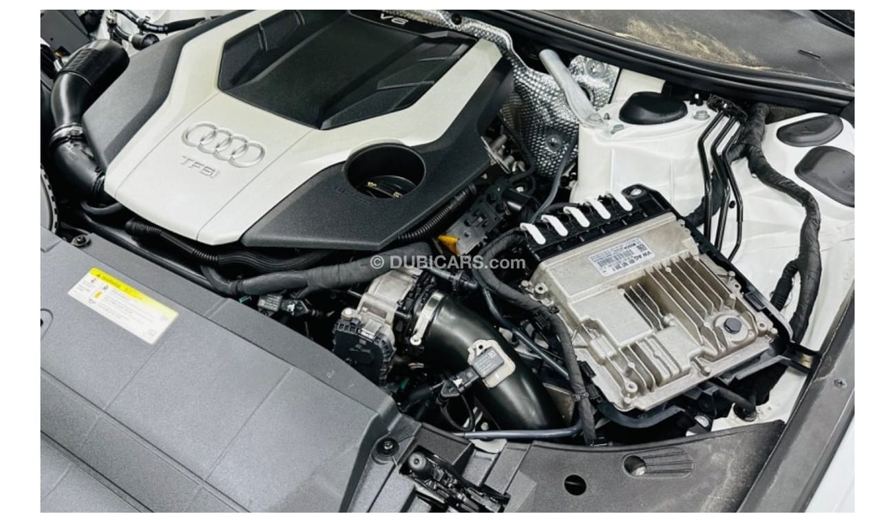 Audi A6 55 TFSI quattro S-Line GCC .. FSH .. V6 .. S line .. Perfect Condition .. Top Range