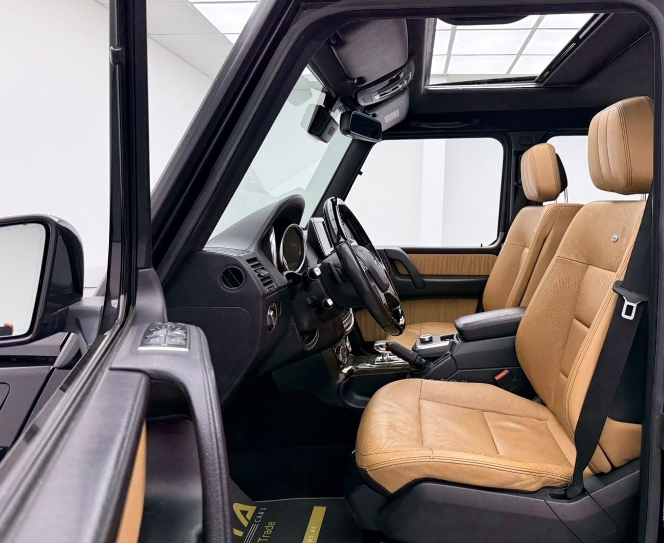 مرسيدس بنز G 63 AMG STANDARD 2014 Mercedes-Benz G 63 AMG, Service History, GCC Specs