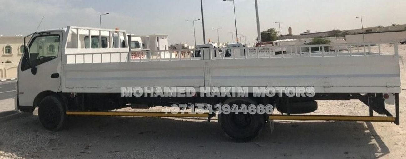 Hino 300 2023 Hino 916 with long Cargo Box 6.1Tons Diesel Manual Transmission