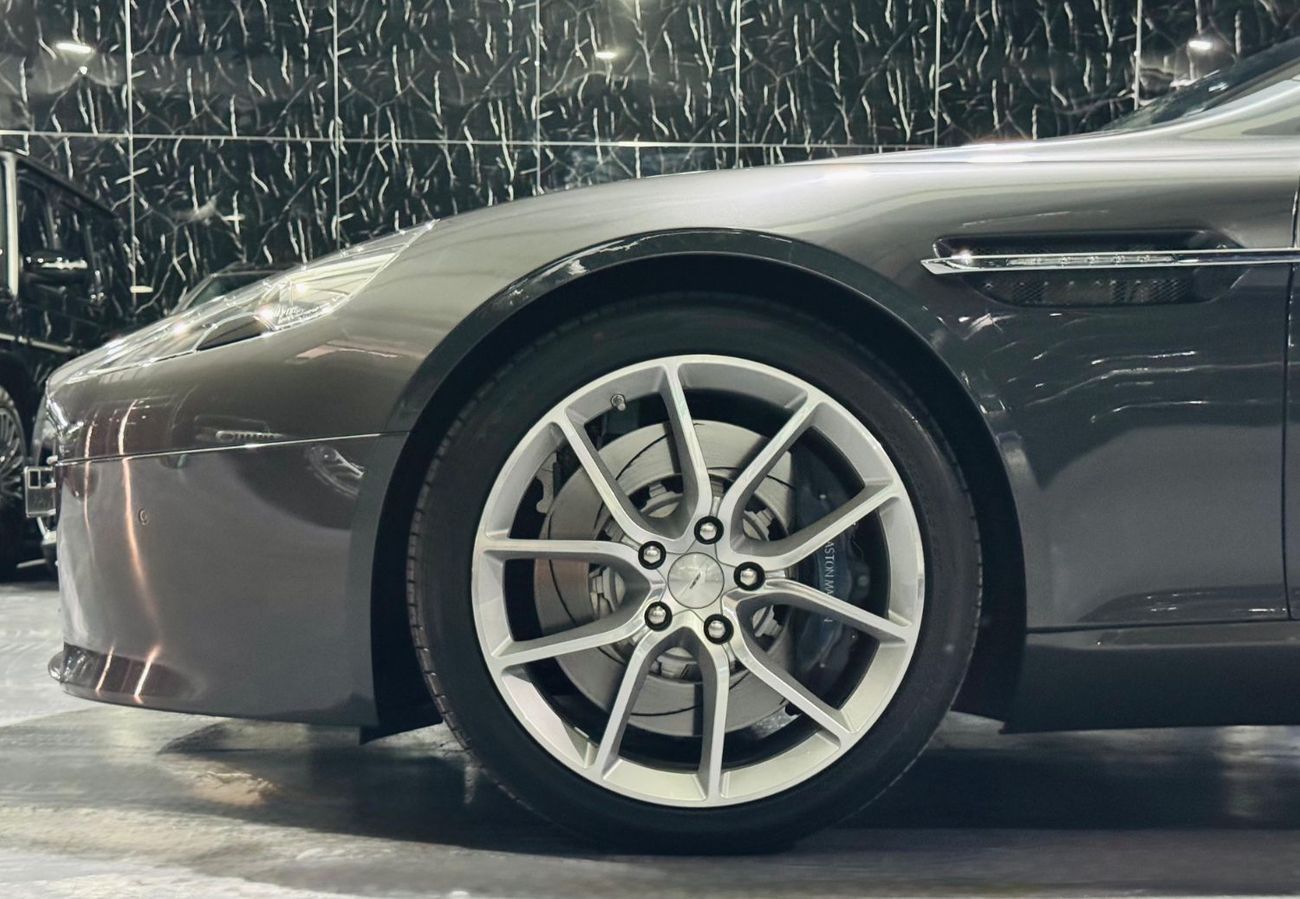 Aston Martin Rapide Std 6.0L 2017 Aston Martin Rapide V12, Very Low Kms, 552 HP, Excellent Condition, GCC