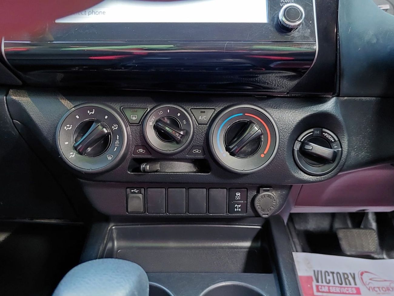 تويوتا هيلوكس TOYOTA HILUX PICKUP RHD 2022 MODEL 2.8 L DIESEL AUTOMATIC(PM77151)