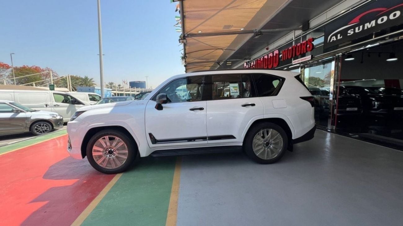 Lexus LX 600 LEXUS LX600 KURO VIP 3.5L | 2024 | 0KM | GCC