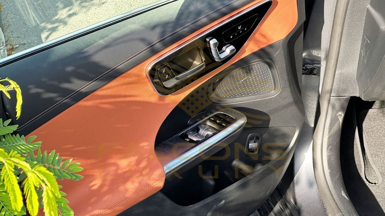 Mercedes-Benz C 200 Premium 2025 GCC 5 Years Agency Warranty