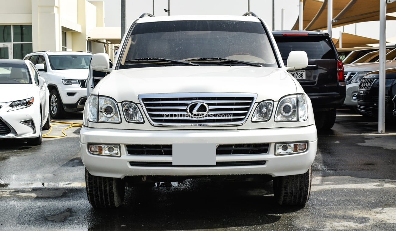 Toyota Land Cruiser VXR V8 With Lexus LX470 Body kit