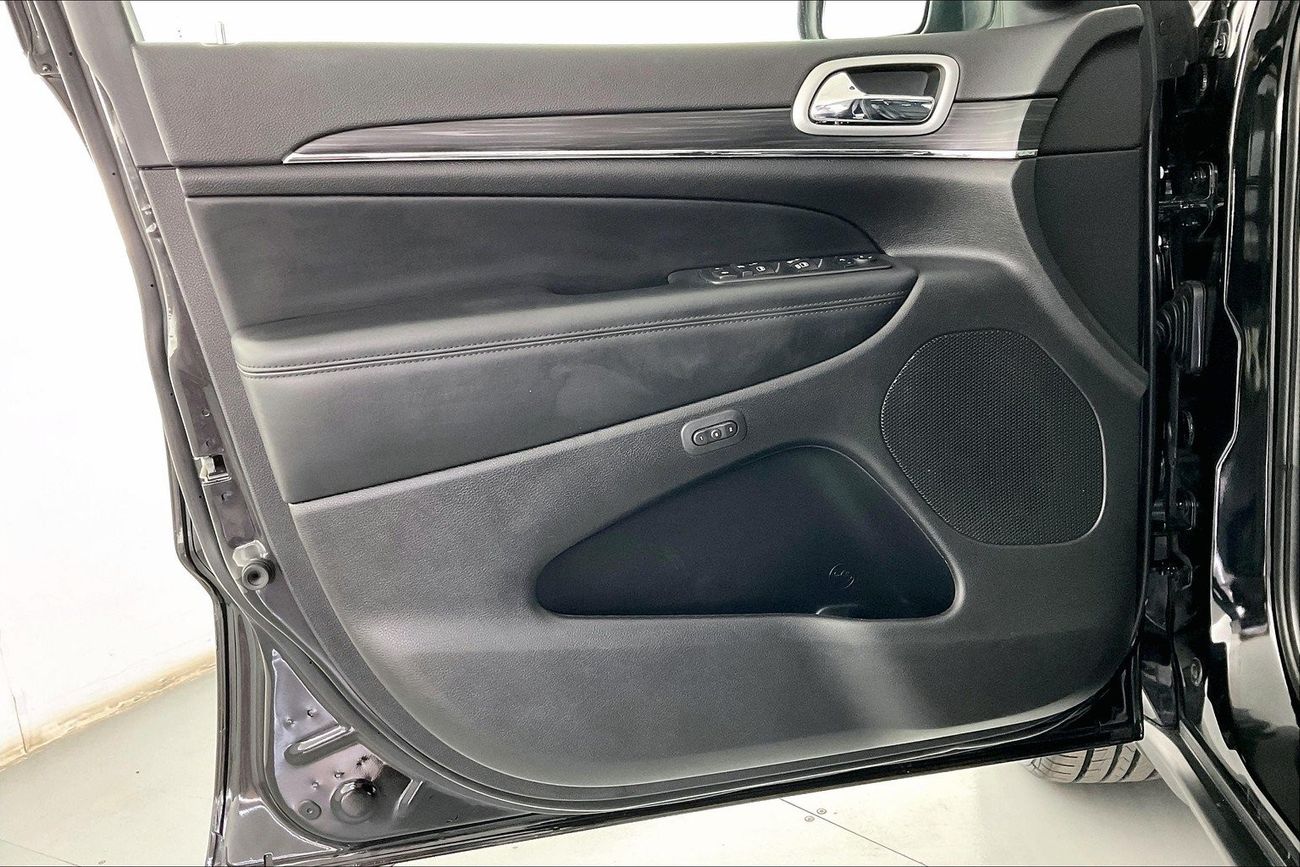 RAM 1500 Limited Crew Cab| 1 year free warranty | Exclusive Eid offer