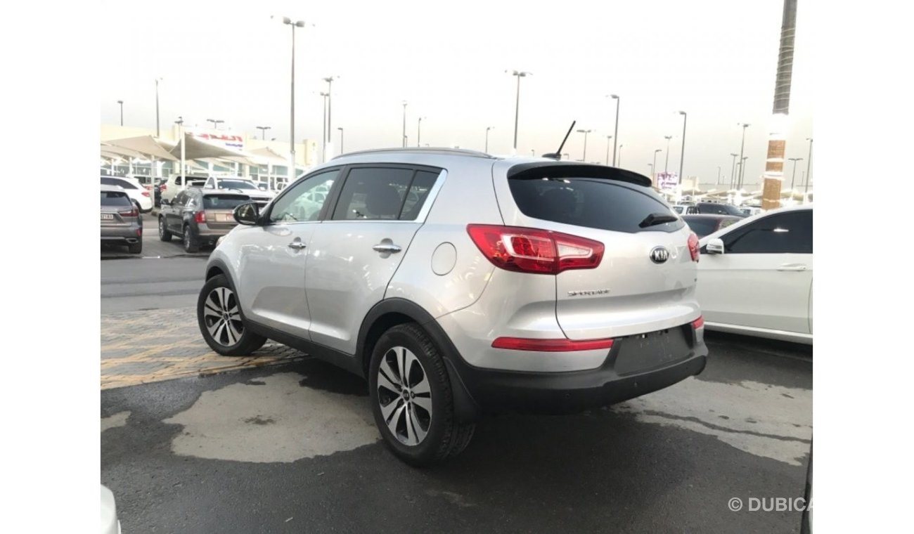 Kia Sportage full option