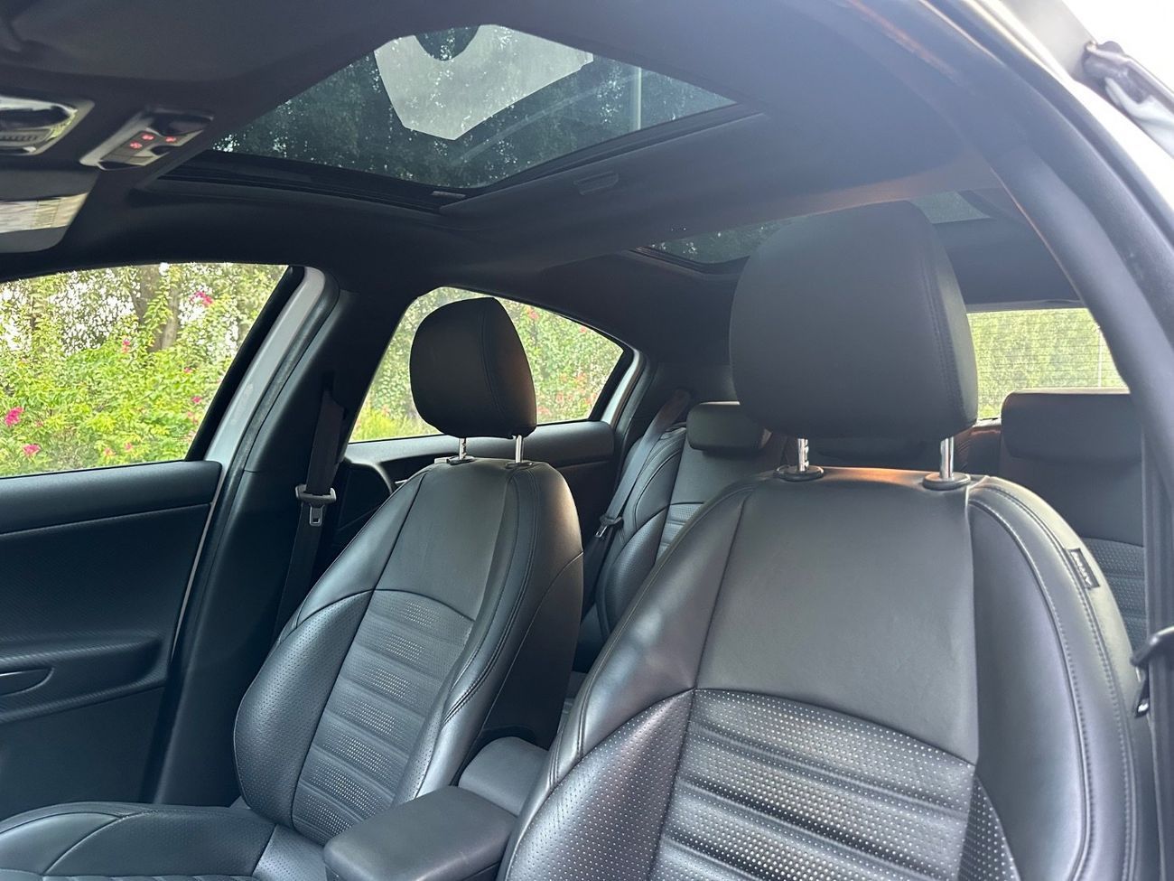 Alfa Romeo Giulietta Veloce 1.8L | 2019 – GCC Specs | Gargash | Turbocharged Italian | Perfect Condition