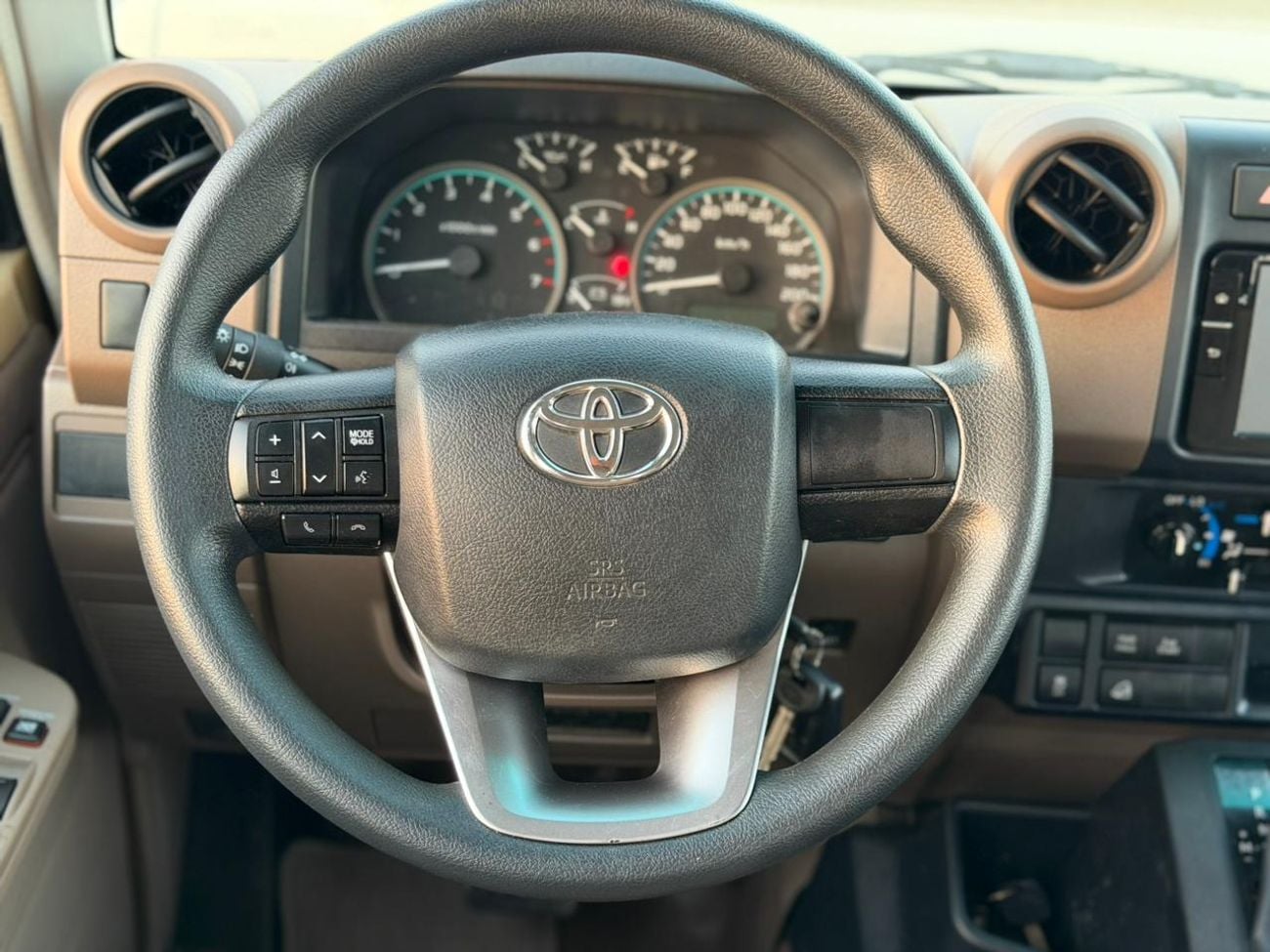 Toyota Land Cruiser Pick Up TOYOTA LAND CRUISER LC79 DC 4.0 MID option  2025