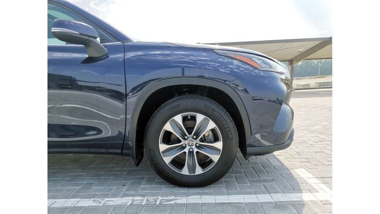 Toyota Highlander Toyota Highlander XLE - 2021 - Blue