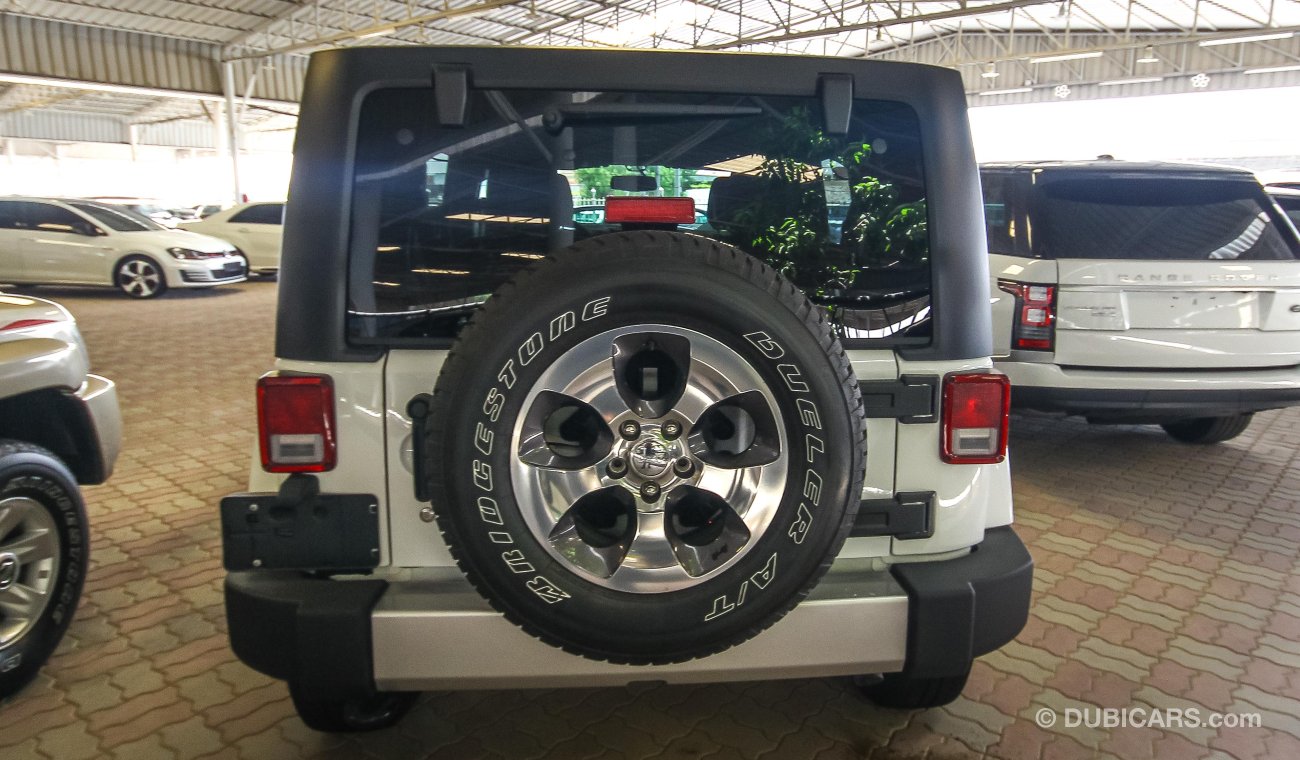 Jeep Wrangler Sahara