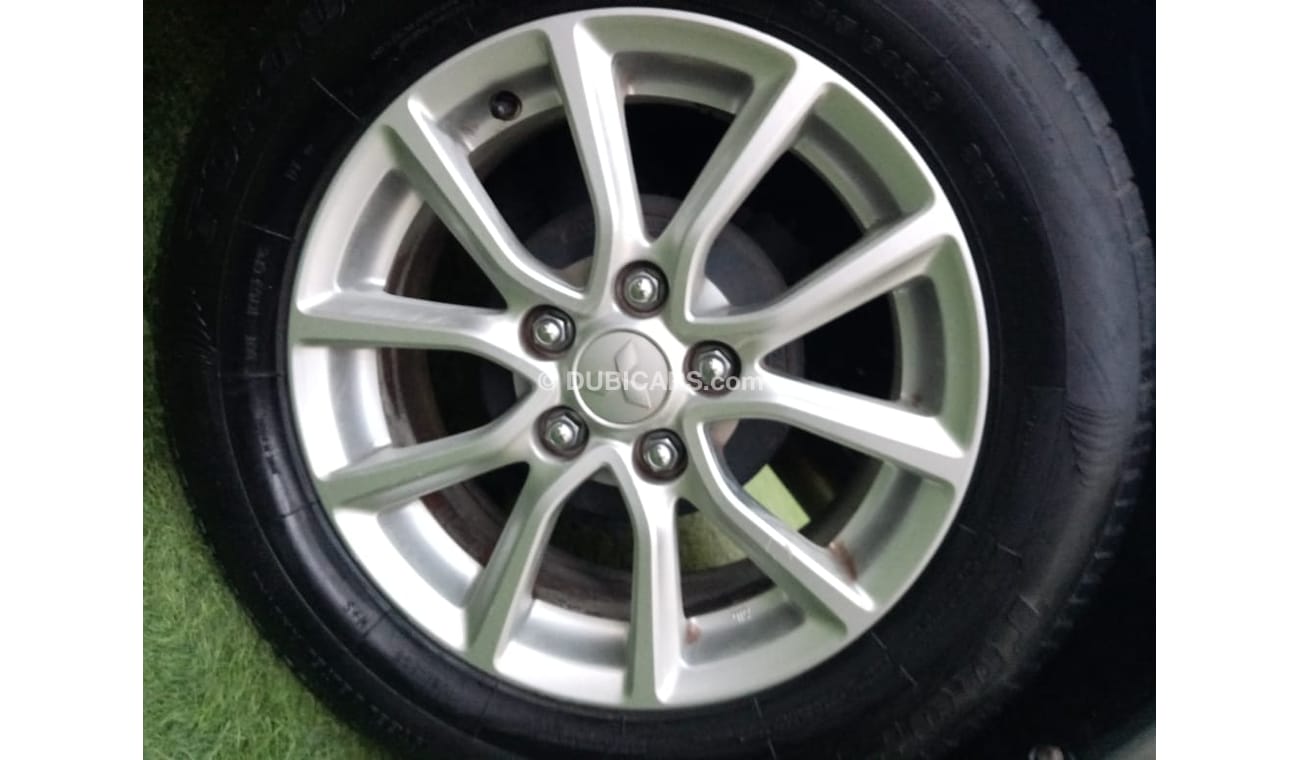 Mitsubishi Lancer Gulf gray color, inside beige without accidents, rear wing sensors, fog lights, in excellent conditi