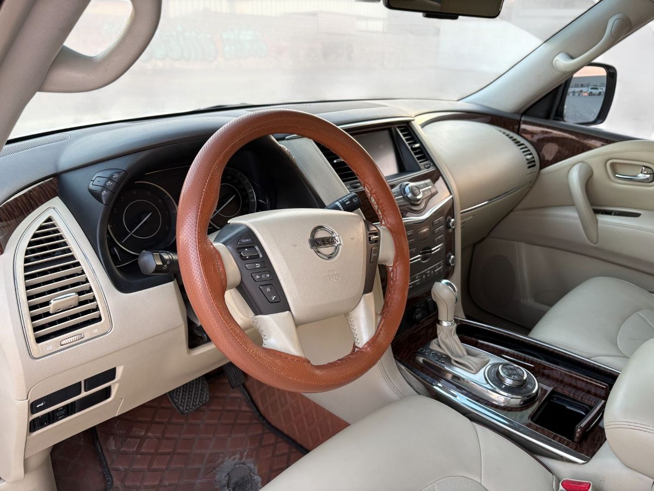 Nissan Patrol SE Platinum 4.0L 2018 | GCC SPECS | AED 1,430 per month