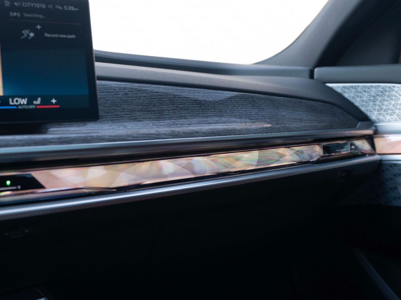 بي أم دبليو 740i 740i ///M PACK