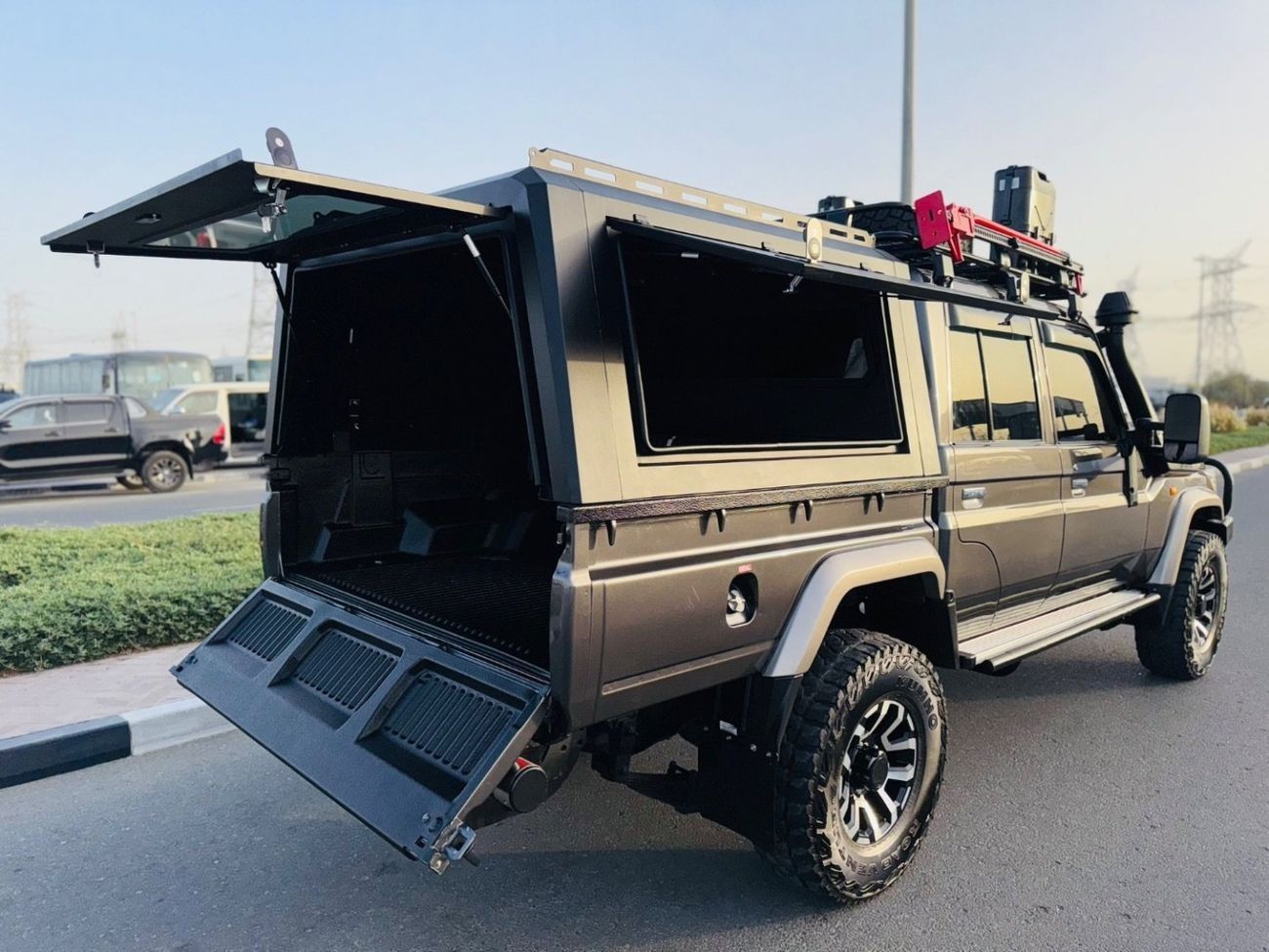 Toyota Land Cruiser Pick Up Toyota Land Cruiser pickup 2017 RHD diesel v8 full options and upgraded