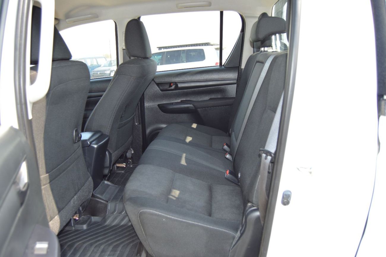 Toyota Hilux Double cabin, perfect inside and outside