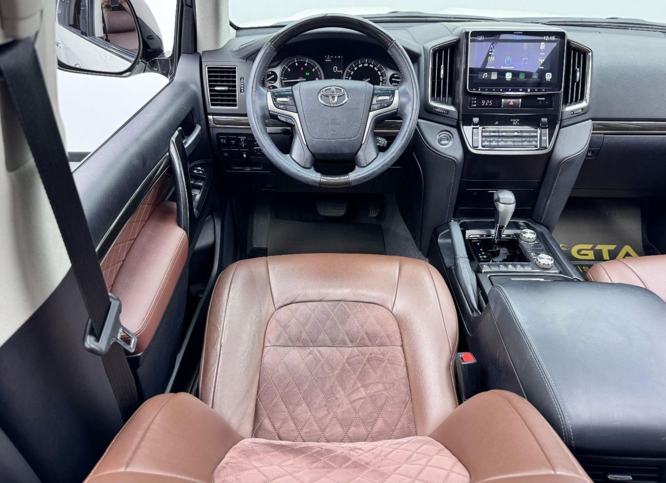 Toyota Land Cruiser GXR GT 4.0L 2020 Toyota Land Cruiser GXR Grand Touring, Warranty, Full Toyota Service History, 7 Sea