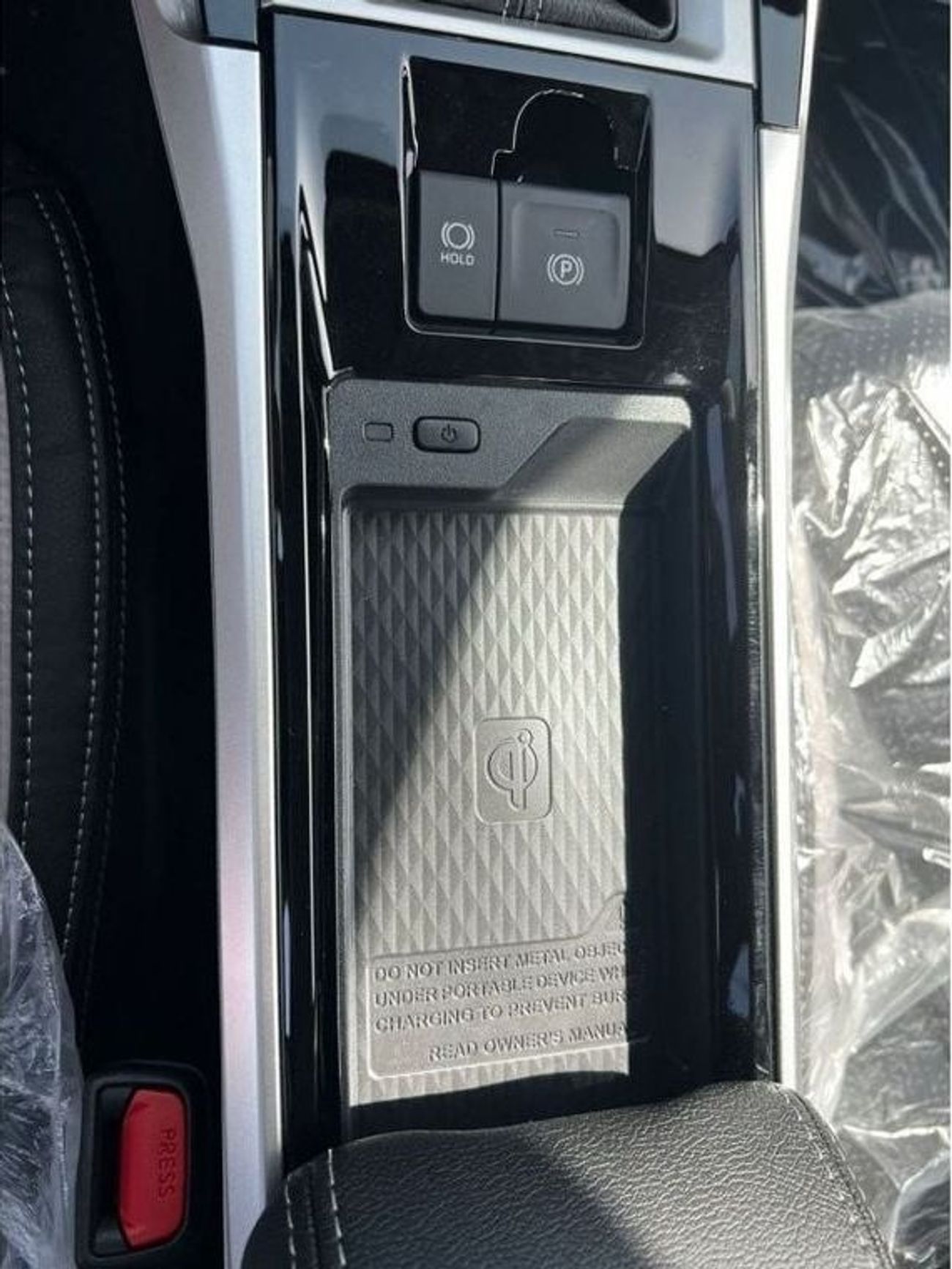 Toyota Veloz 1.5L FWD // 2024 // FULL OPTION WITH PUSH START , WIRELESS CHARGE , CRUISE CONTROL // SPECIAL OFFER