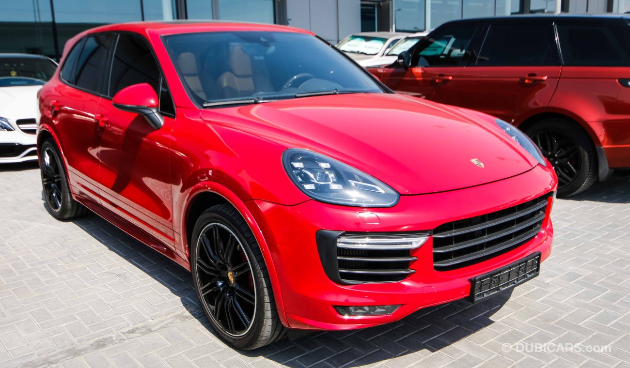 Porsche Cayenne GTS