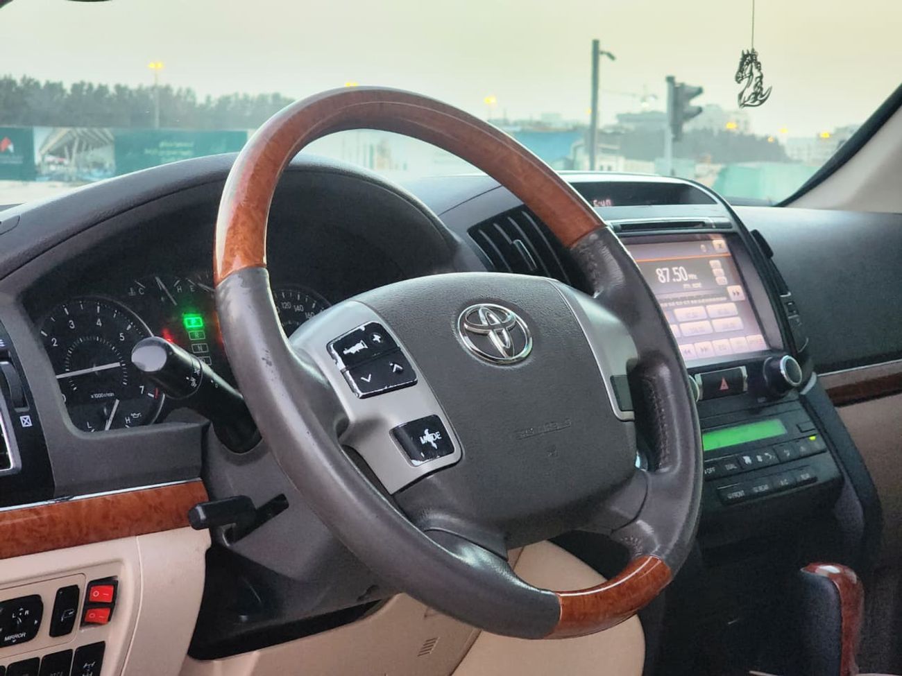 Toyota Land Cruiser GXR