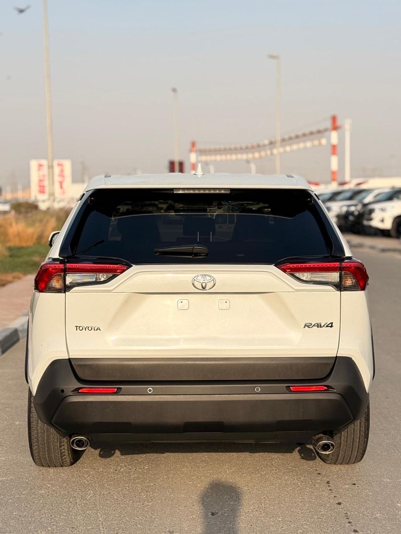 Toyota RAV4 Full option 360 camera, leather, push start Japan