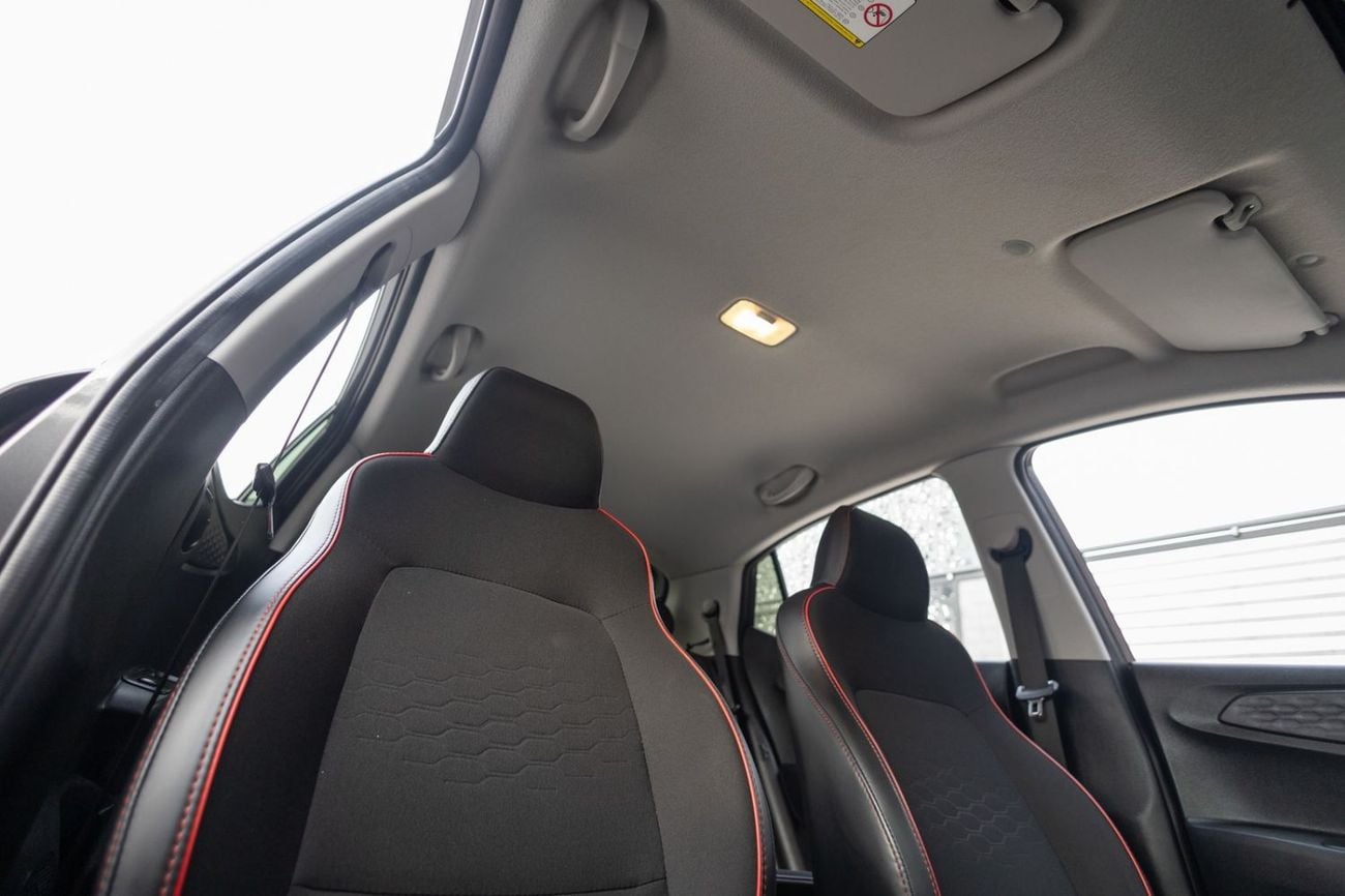 Hyundai i10 Hyundai i10 2024 GCC specs | Warranty for 544.00 AED monthly