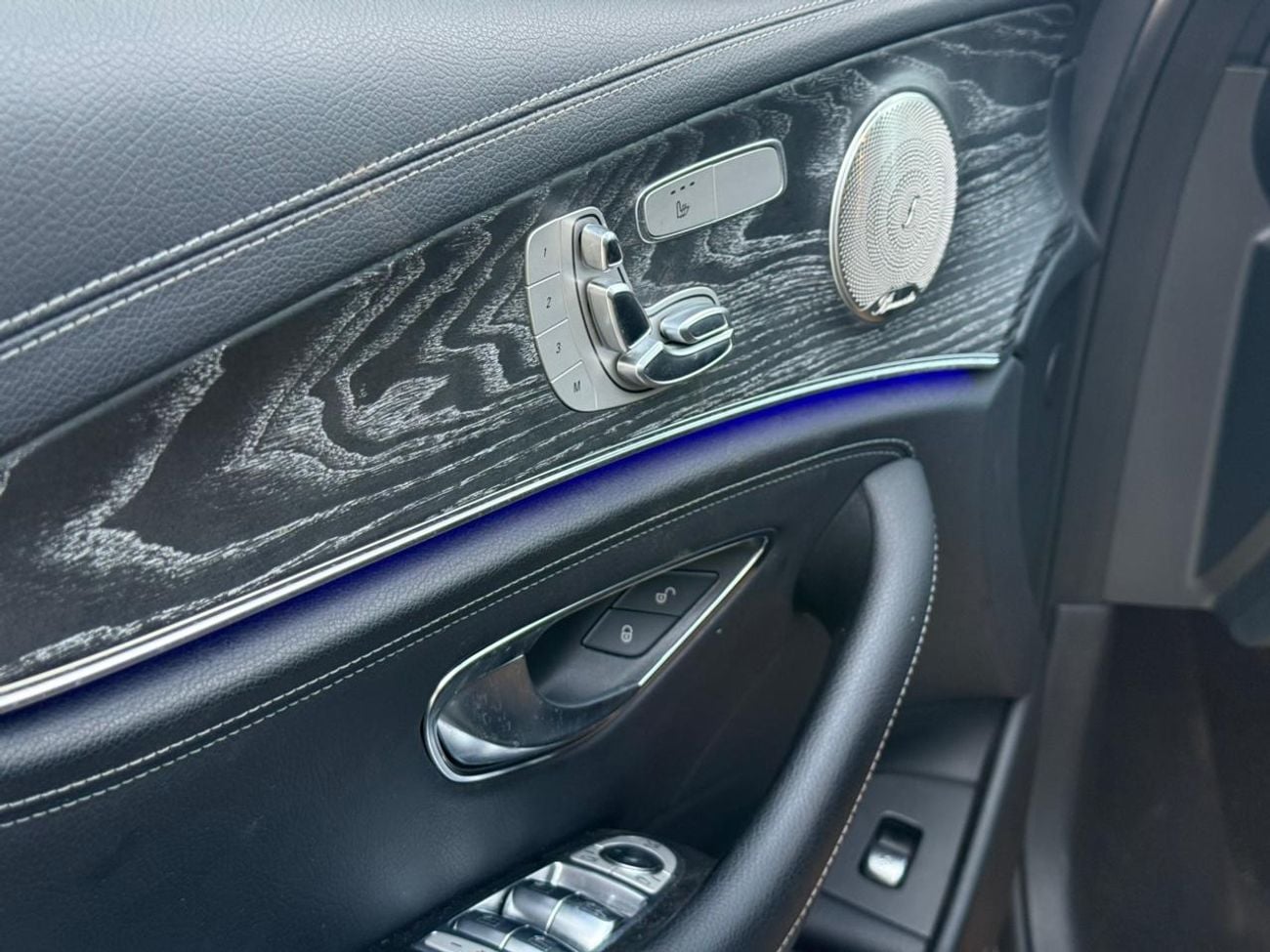 Mercedes-Benz E 350 MERCEDES BENZ E 350 2021 2.0