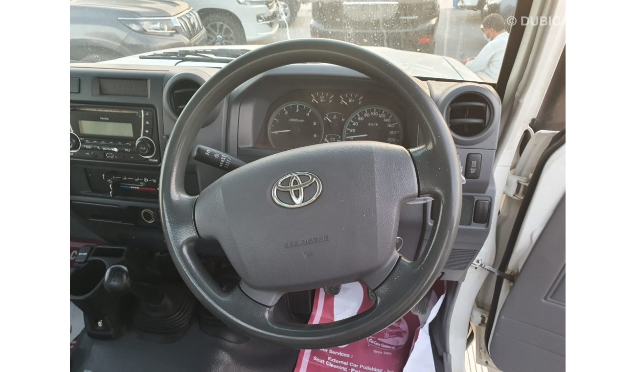 Toyota Land Cruiser Pick Up DIESEL  4.5L RIGHT HAND DRIVE single cabin