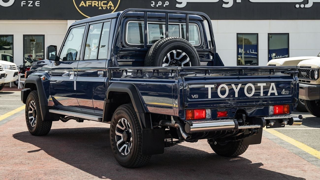 Toyota Land Cruiser Pick Up LC79 DC 4.0 PETROL AT  2025