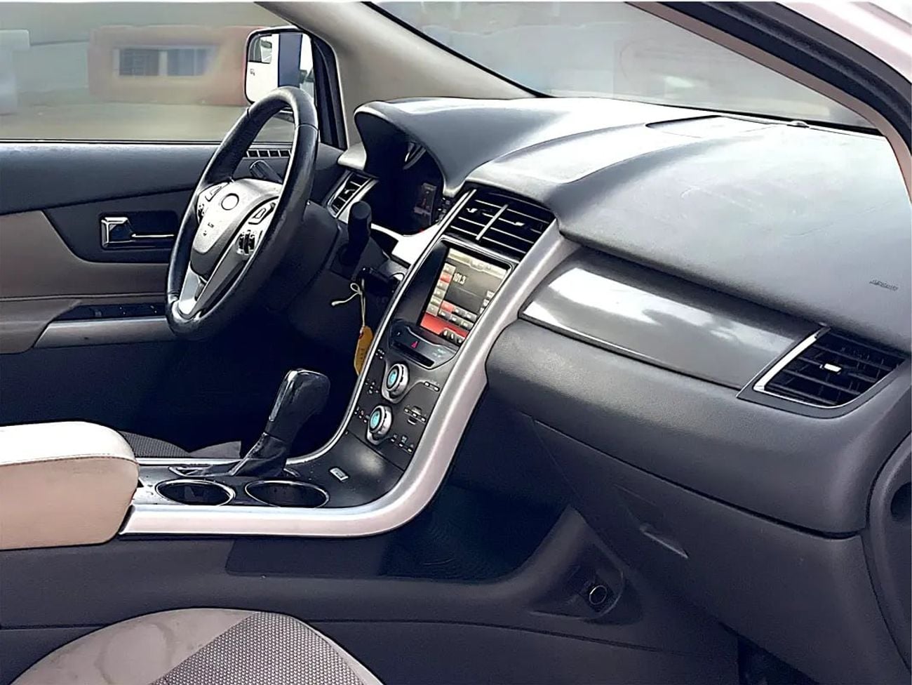 Ford Edge SE 3.5L SE - GCC Specs