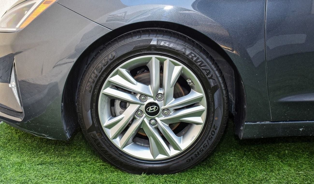 Hyundai Elantra Comfort 2.0L