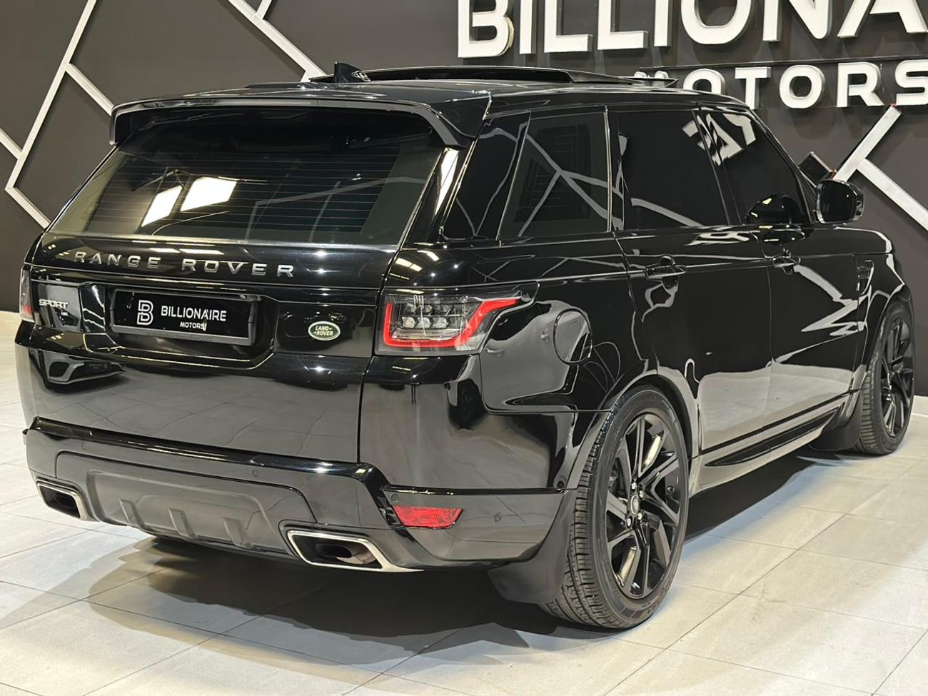 لاند روفر رينج روفر سبورت HSE 3.0L (335 HP)