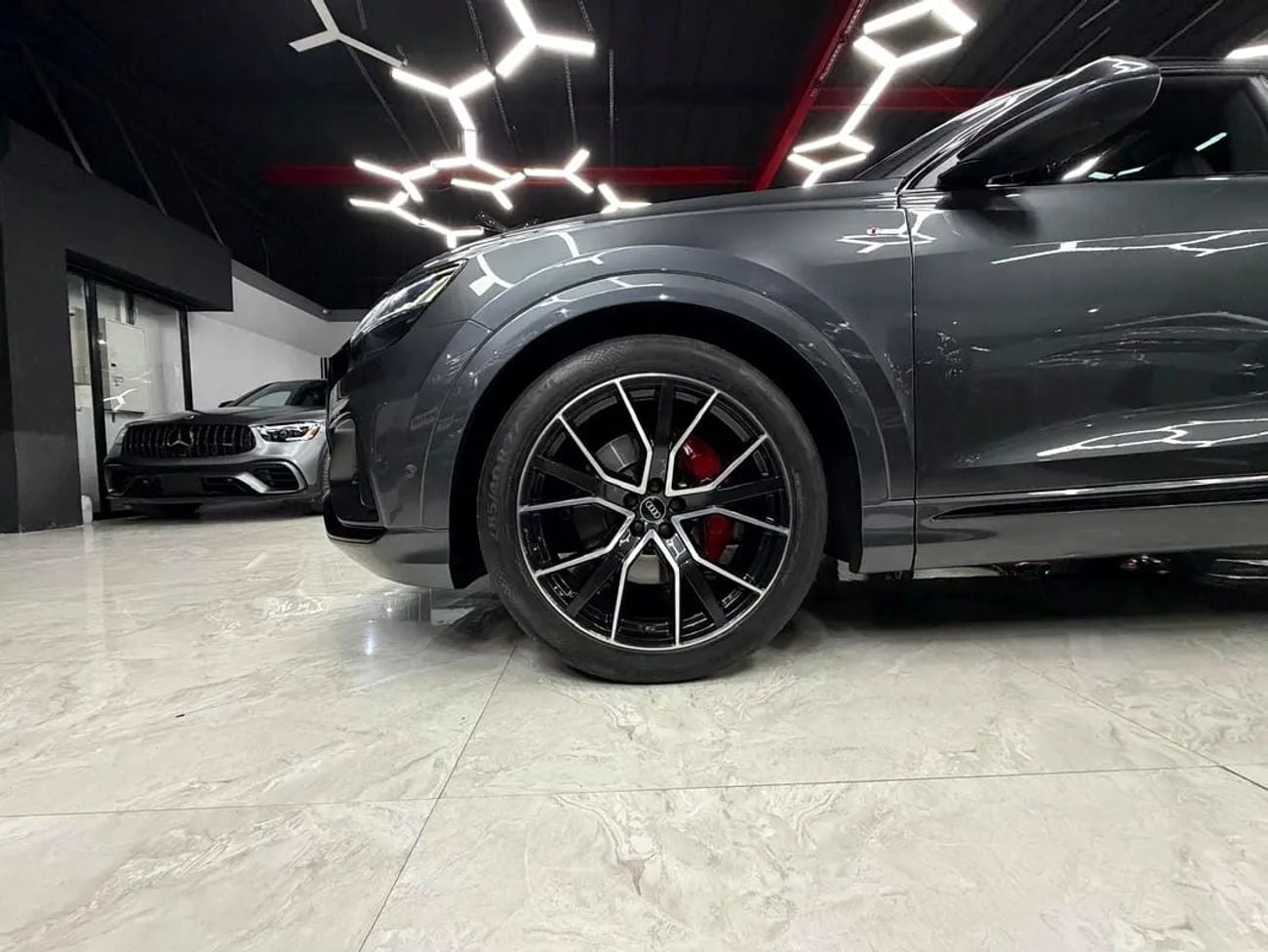 Audi Q8 55 TFSI S-LINE LUXURY