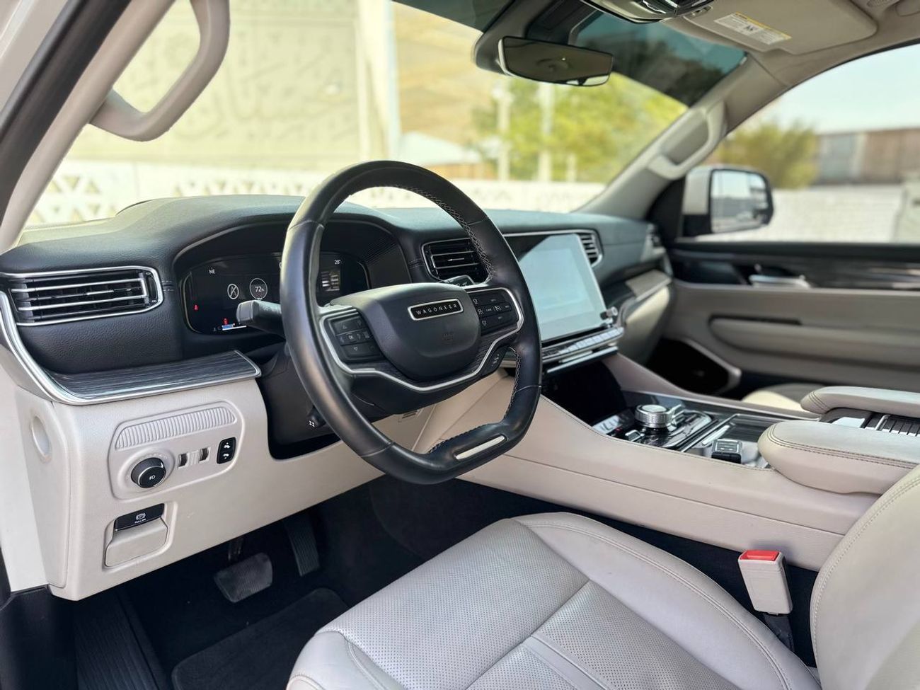 Jeep Grand Wagoneer Series III V8