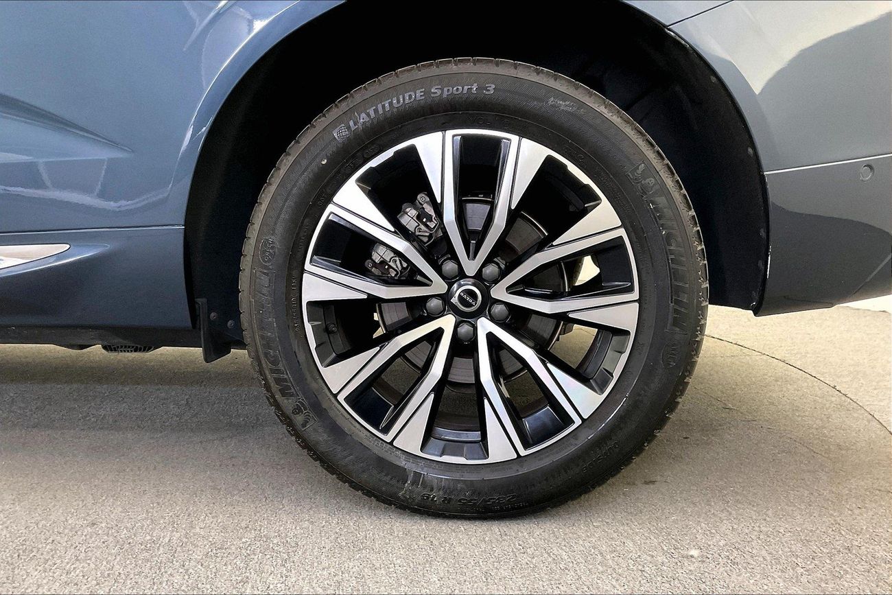 Volvo XC60 B5 Core | Guaranteed Warranty | 0 Down Payment